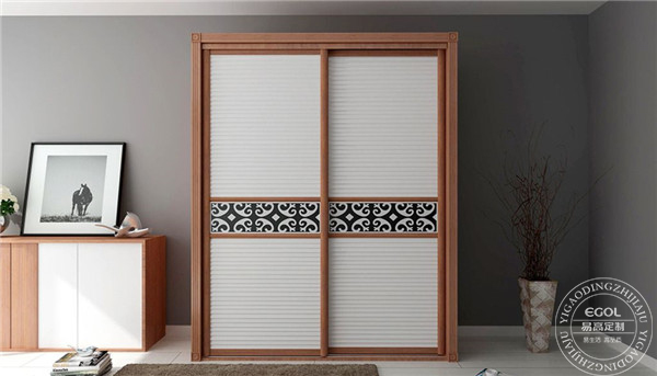 定制衣柜移門價格怎么算？