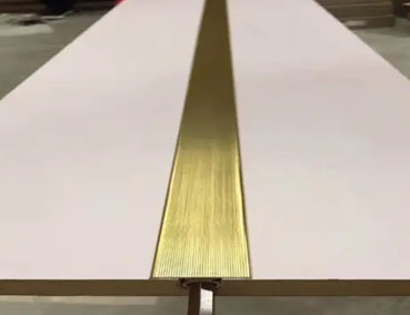 定制衣柜拉直器是什么？什么情況必須要裝拉直器？